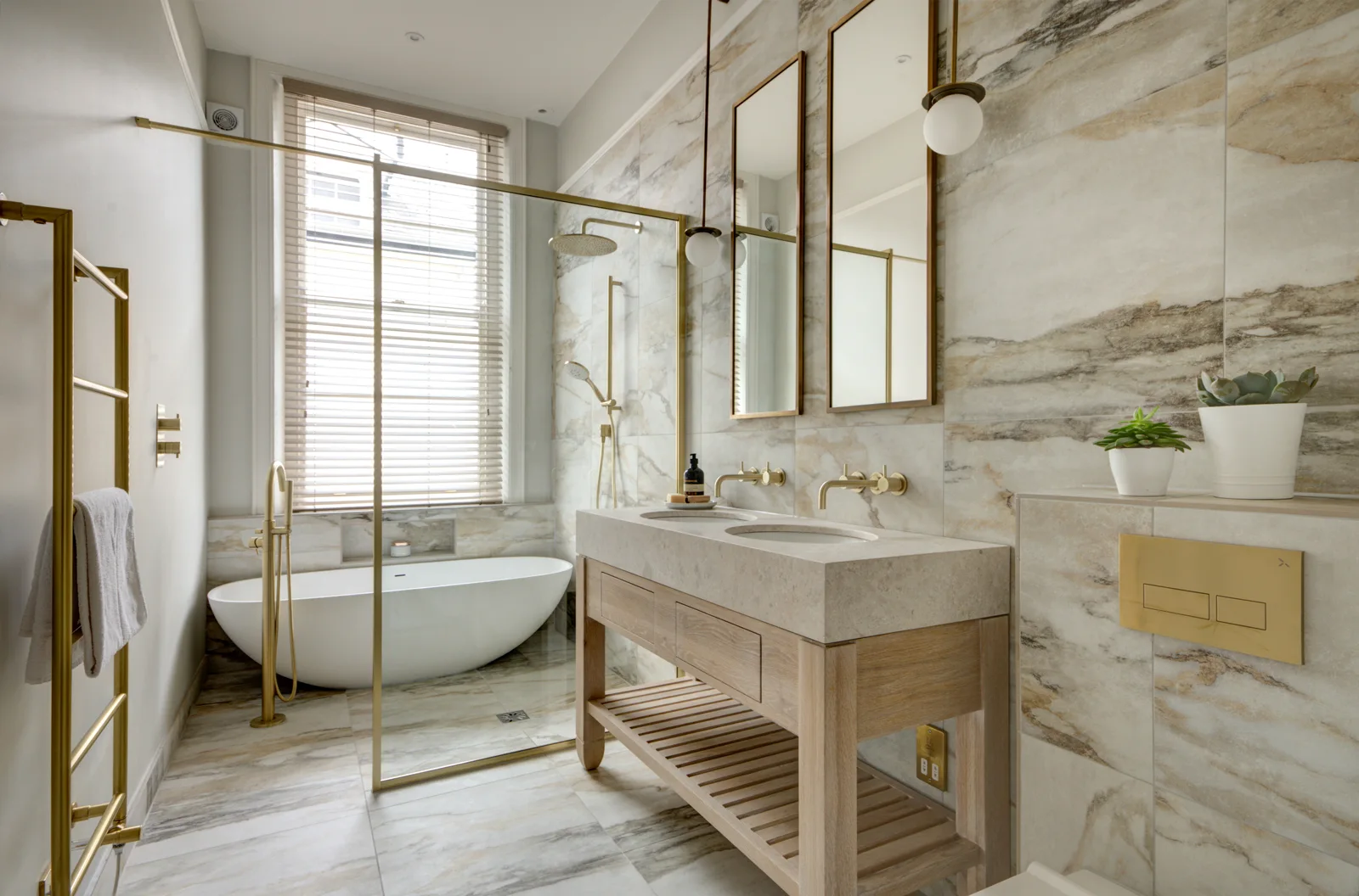 Cotswold Bathroom — Obsidian interior photography