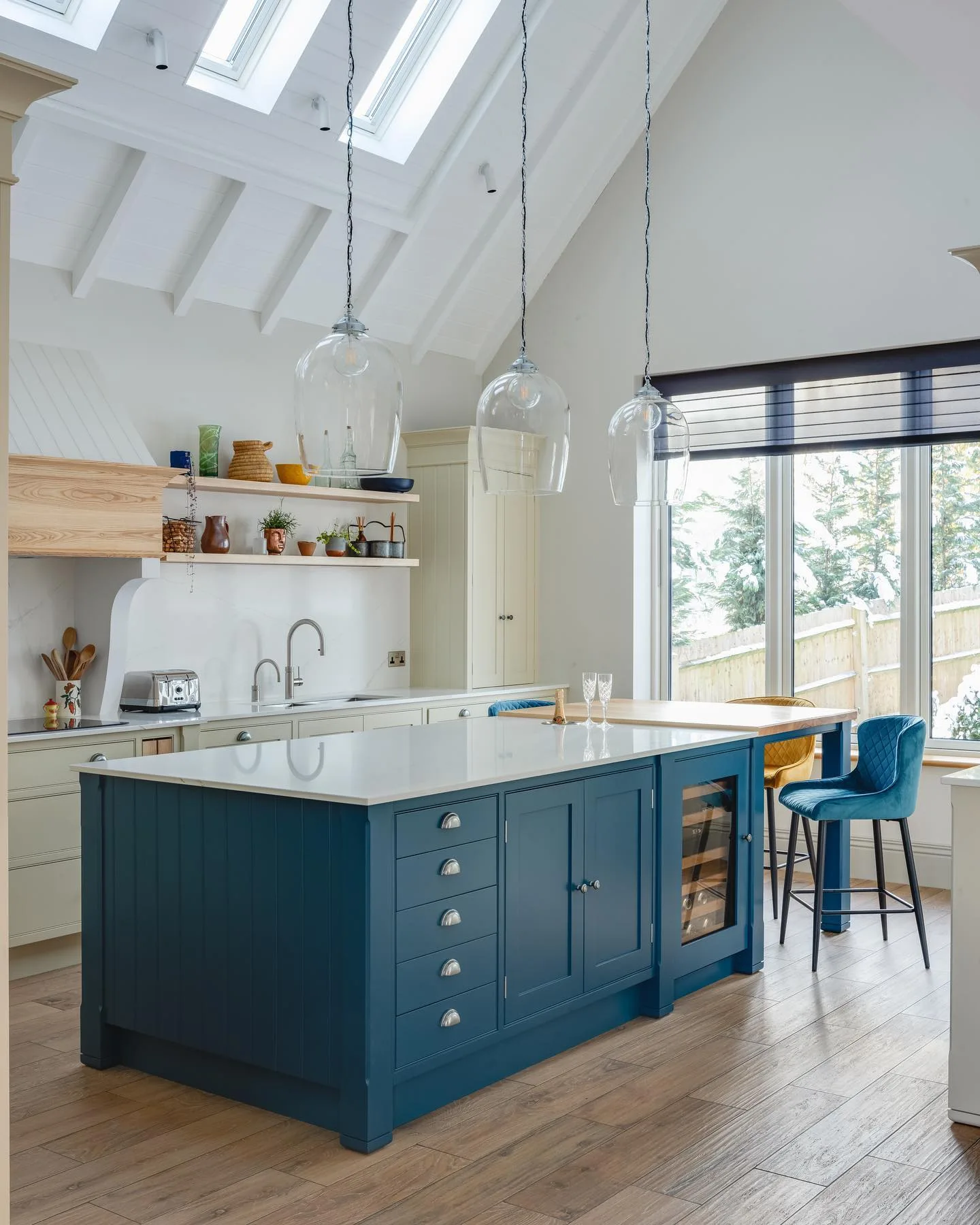 Cotswolds Bespoke Kitchen and Bathroom — Obsidian project detail