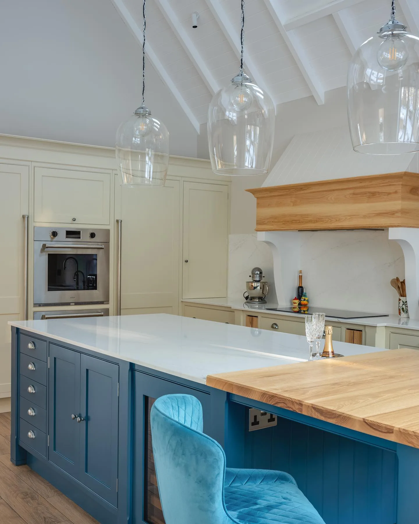 Cotswolds Bespoke Kitchen and Bathroom — project photograph 4