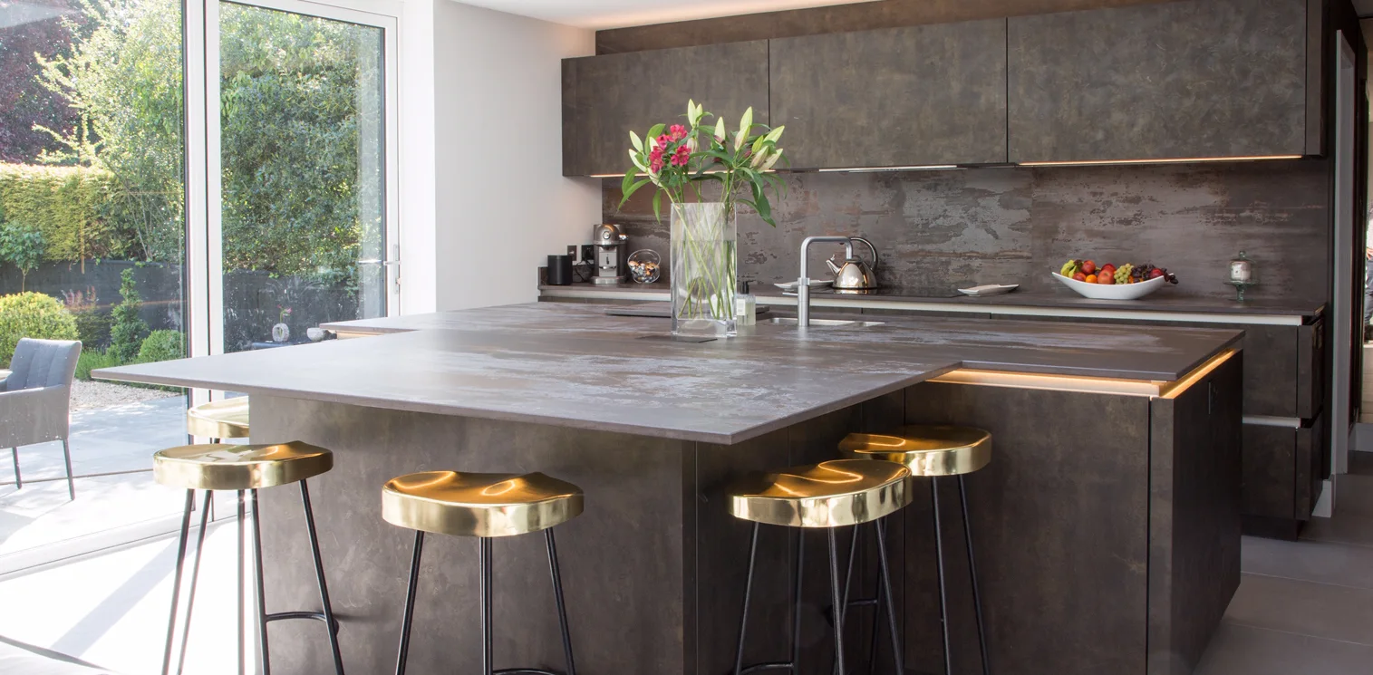 Striking Kitchen Refurbishment w/ Dark Accents